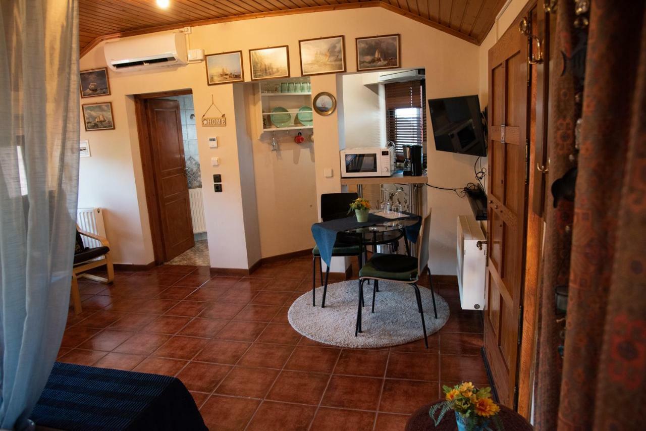 Appartamento COZY LOFT  Atene Esterno foto